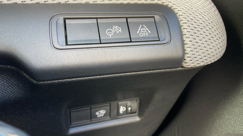 Citroen C3 83kW Plus 44kWh 5dr Auto Electric Hatchback